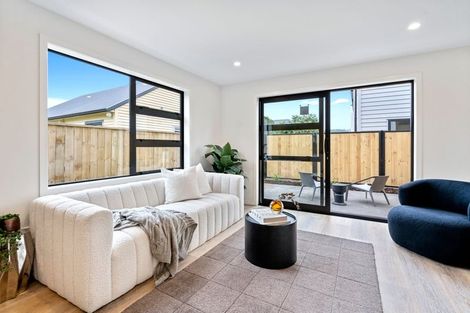 Photo of property in 1/25 Bush Street, Naenae, Lower Hutt, 5011