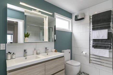 Photo of property in 3 Kau Kau Way, Ngaio, Wellington, 6035