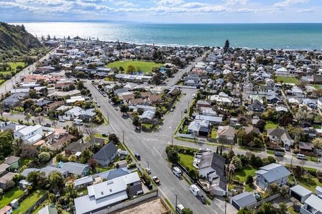 Photo of property in 18 Denman Street, Sumner, Christchurch, 8081