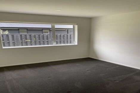 Photo of property in 11 Bale Way, Pukekohe, 2120