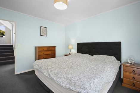 Photo of property in 4/86 Donald Street, Karori, Wellington, 6012