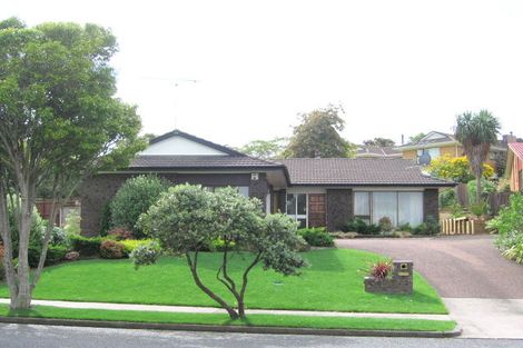 Photo of property in 13 Palmyra Way, Half Moon Bay, Auckland, 2012