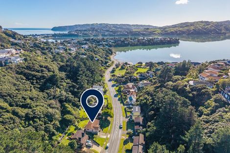 Photo of property in 38 Postgate Drive, Whitby, Porirua, 5024