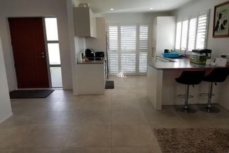 Photo of property in 2 Vincent Mcgrath Crescent, Swanson, Auckland, 0614