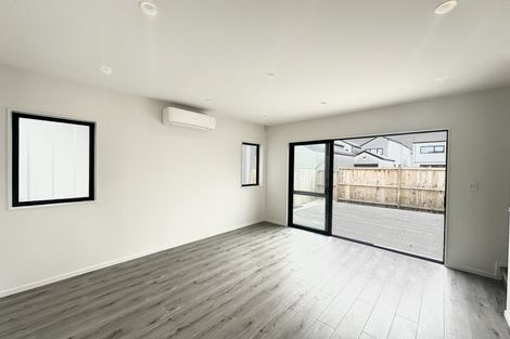 Photo of property in 137 Grove Road, Papakura, 2110