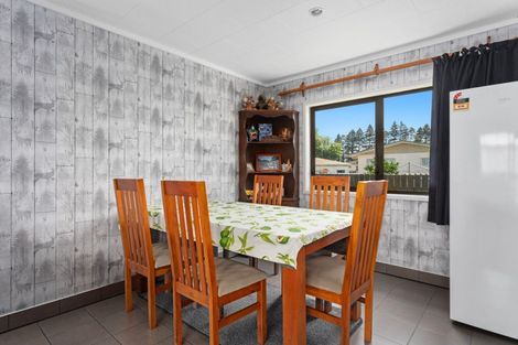 Photo of property in 8 Tawhara Place, Edgecumbe, 3120