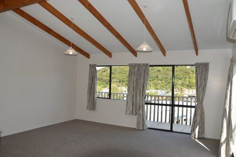 Photo of property in 21 Kings Road, Paihia, 0200