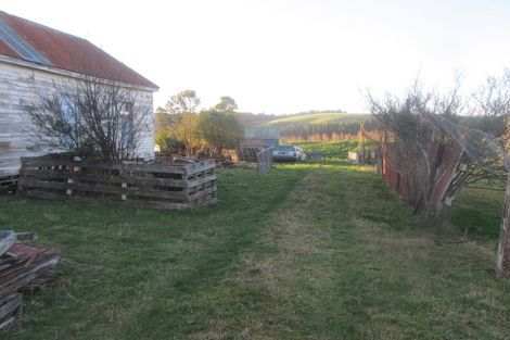 Photo of property in 78 Romahapa Road, Romahapa, Balclutha, 9271