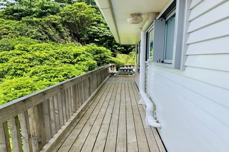 Photo of property in 7 Vasanta Avenue, Ngaio, Wellington, 6035