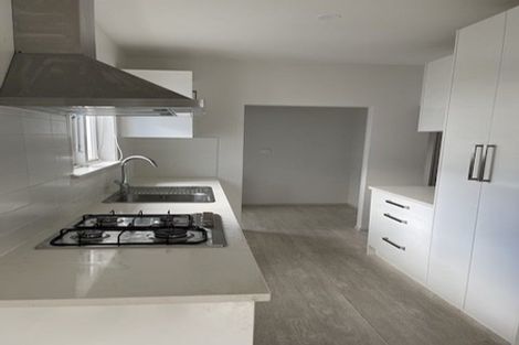 Photo of property in 7 Thornton Road, Milford, Auckland, 0620