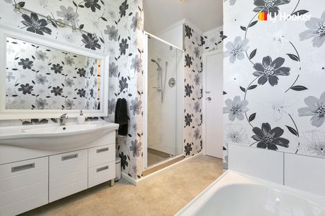 Photo of property in 10 Clayton Street, Saint Clair, Dunedin, 9012