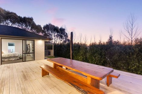 Photo of property in 6 Hadfield Road, Peka Peka, Waikanae, 5391