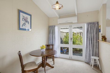 Photo of property in 556 Queen Street East, Levin, 5510