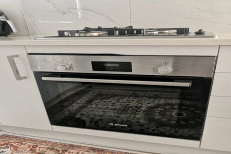 Photo of property in 9b Poruru Close, Papakura, 2110