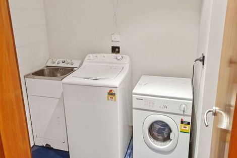 Photo of property in 1 Bunker Way, Strathmore Park, Wellington, 6022