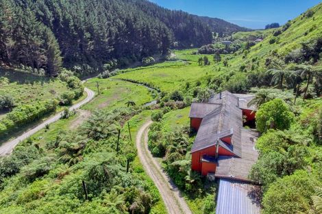 Photo of property in 305 Mangaone Road, Hautere, Otaki, 5582