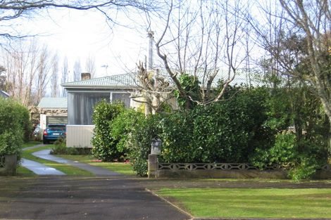 Photo of property in 42 Queenwood Avenue, Queenwood, Hamilton, 3210