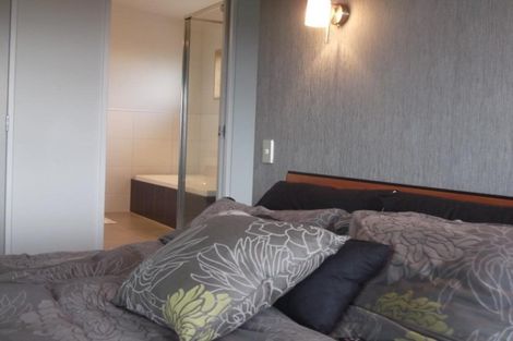 Photo of property in 217 Mark Avenue, Grenada Village, Wellington, 6037