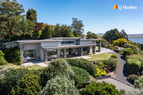 Photo of property in 21a Castle Street, Waihola, Milton, 9073