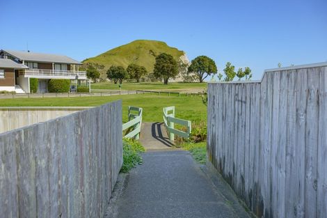Photo of property in 9 Bill Nolan Place, Mahia, 4198