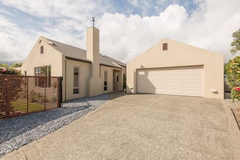 Photo of property in 12 Magnolia Place, Richmond, 7020