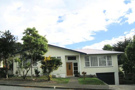 Photo of property in 26 Sunbrae Drive, Silverstream, Upper Hutt, 5019