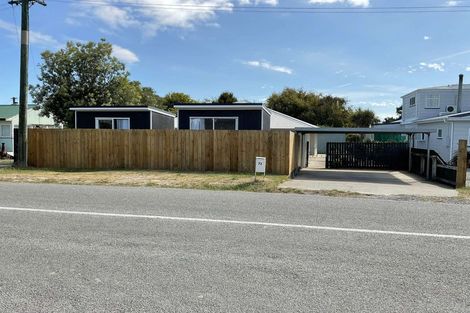Photo of property in 73 Dunns Avenue, The Pines Beach, 7630