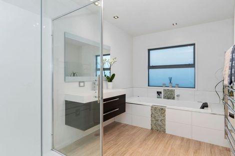 Photo of property in 9 Excelsa Place, Papamoa Beach, Papamoa, 3118