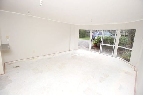 Photo of property in 130m Lakeside Drive, Orewa, 0931