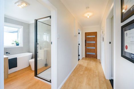 Photo of property in 12 Birmingham Street, Takaro, Palmerston North, 4412