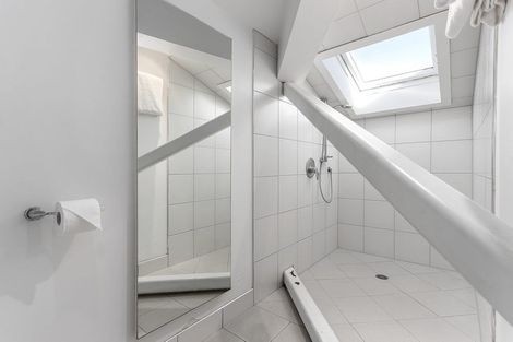 Photo of property in Latitude 37 East Apartments, 2n/20 Pakenham Street East, Auckland Central, Auckland, 1010