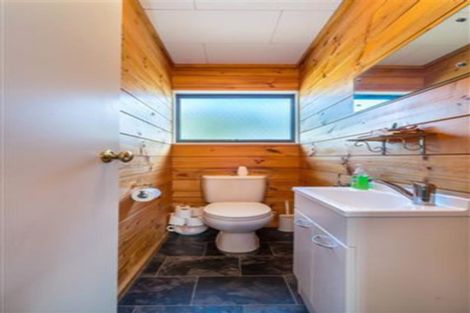 Photo of property in 36 Estuary Crescent, Fairfield, Dunedin, 9018