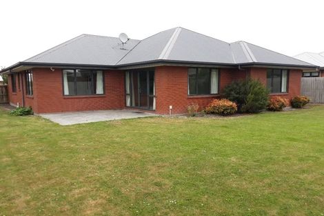 Photo of property in 4 Taiwhenua Street, Rangiora, 7400