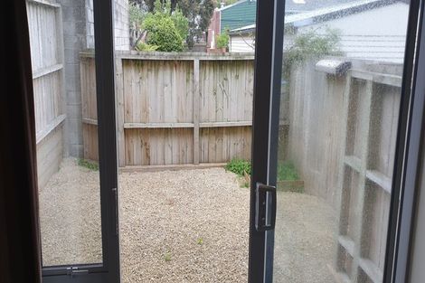 Photo of property in 8/31 Princess Terrace, Newtown, Wellington, 6021