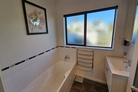 Photo of property in 48 Patterson Terrace, Halswell, Christchurch, 8025