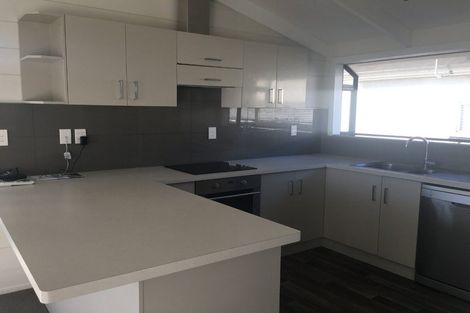 Photo of property in 32 Pah Street, Matua, Tauranga, 3110