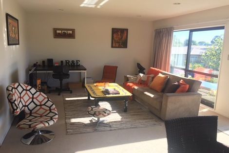 Photo of property in 57 Hayr Road, Three Kings, Auckland, 1042