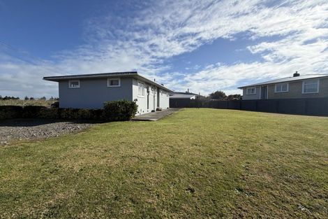 Photo of property in 6 Ranfurly Street, Waitara, 4320