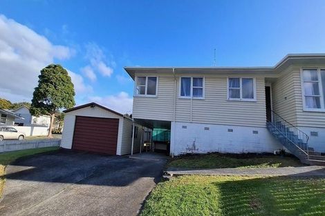 Photo of property in 2 Capella Place, Manurewa, Auckland, 2102