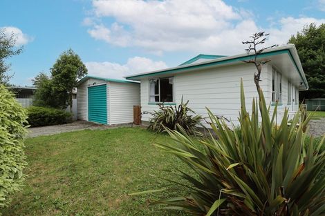Photo of property in 22 Kupe Drive, Carterton, 5713