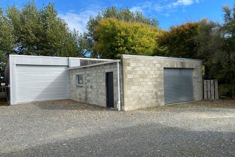 Photo of property in 43 Watt Road, Otatara, Invercargill, 9879