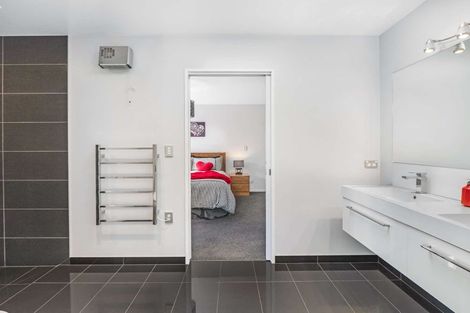 Photo of property in 10 Te Whariki Street, Marshland, Christchurch, 8083