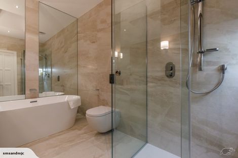 Photo of property in 5c Church Street, Devonport, Auckland, 0624