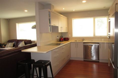 Photo of property in 2/17 Hansons Lane, Upper Riccarton, Christchurch, 8041