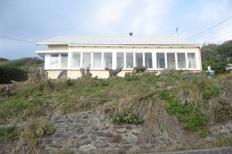 Photo of property in 22 The Parade, Paekakariki, 5034