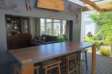 Photo of property in 2 Poole Street, Feilding, 4702