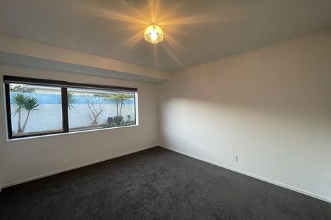 Photo of property in 9 Liam Place, Half Moon Bay, Auckland, 2012