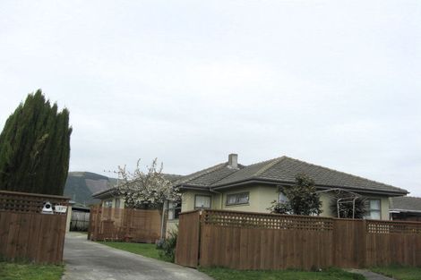 Photo of property in 11 Tennyson Crescent, Stoke, Nelson, 7011