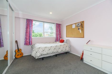 Photo of property in 6 Ravenwood Drive, Forrest Hill, Auckland, 0620