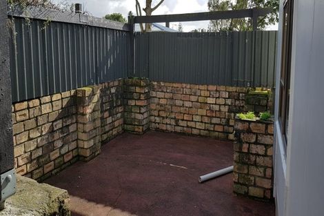 Photo of property in 46 Duggan Avenue, Mangere, Auckland, 2022